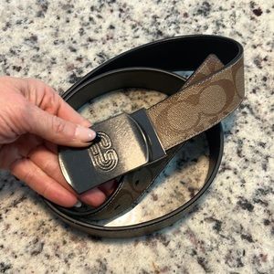 Men’s belt faux coach 45in long used